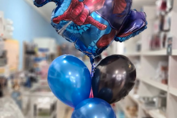 73cm high foil spiderman with 3 rows of 2 balloons under (blue, black & red).