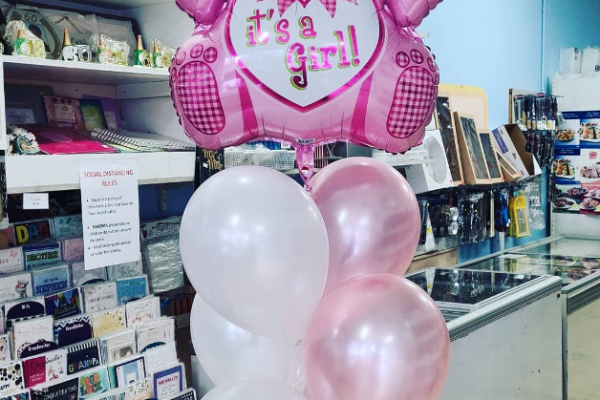 Approx. 60cm pink “it’s a girl” foil balloon with 3 rows of 2 under (white & light pink).